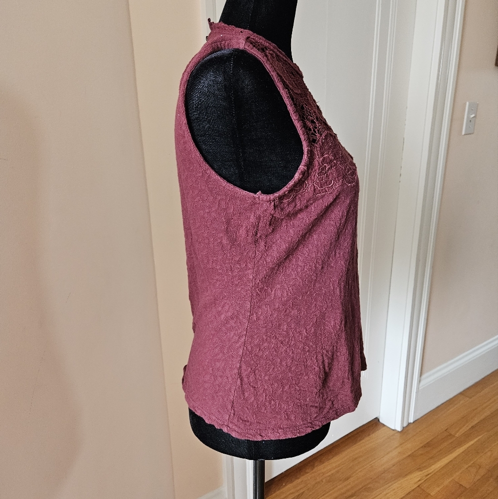 Lucky Brand Women's Lace Mock Neck Top￼ - Picture 13 of 16